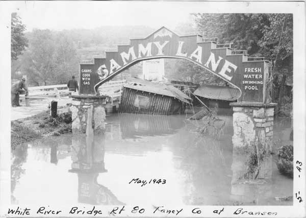 1943_flood_Sammy_Lane_600.jpg